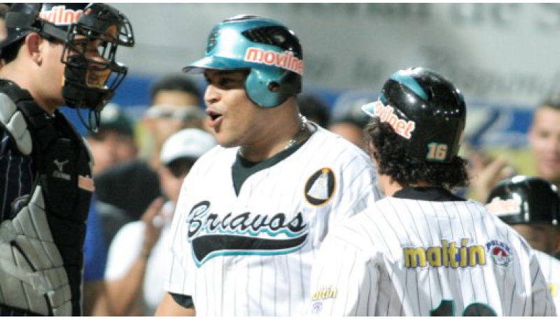 Brito no para de batear en Colombia