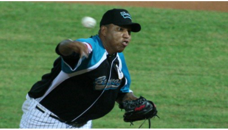 Marlins emboscó a Belisario y venció la Vinotinto