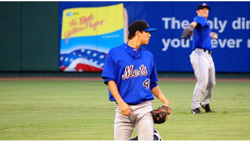 Wilmer Flores ascendido por los Mets