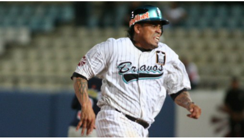 Henry amaneció con 42