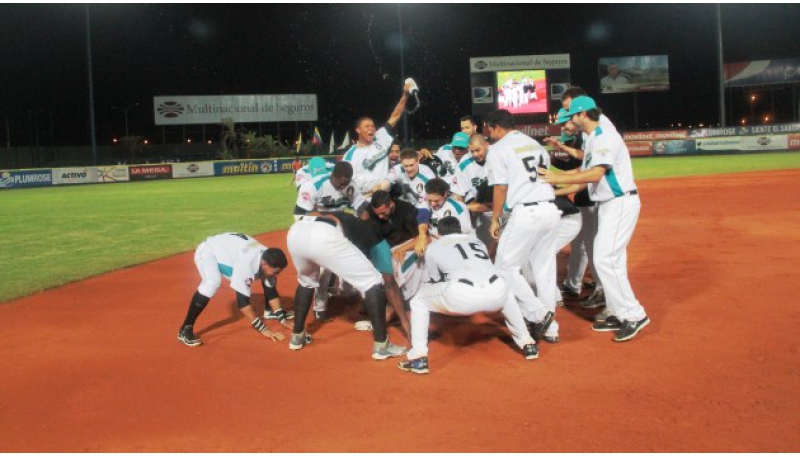 Bravos dejó en el terreno a la Águilas en 10 entradas