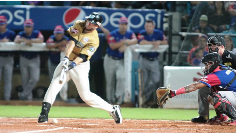 Bravos no pudo con los Tiburones
