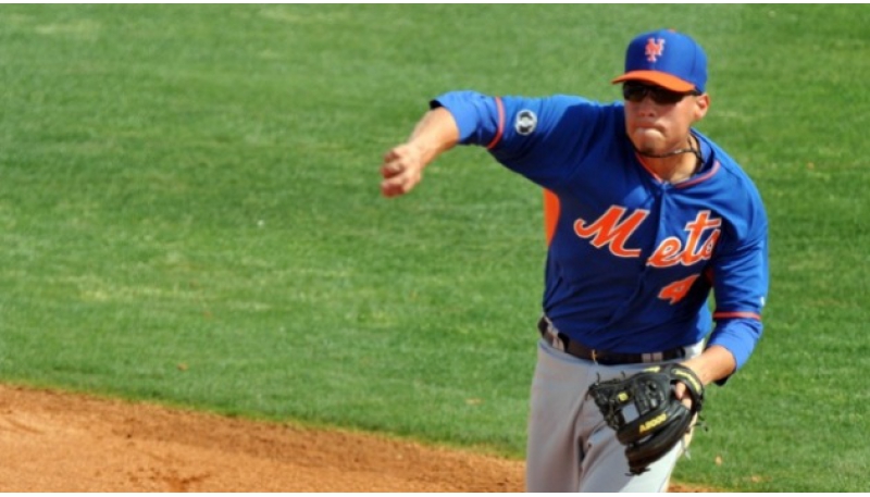 Wilmer Flores dio un hit en tres turnos