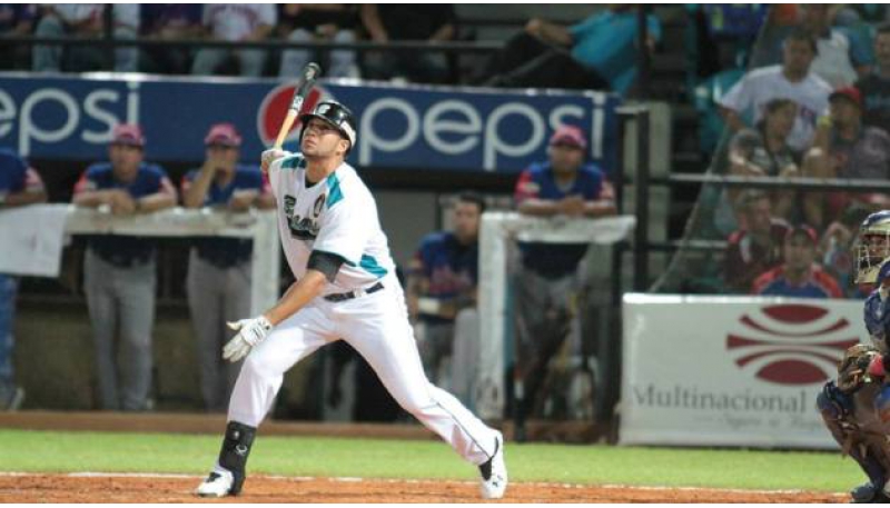David Peralta remolcó siete carreras