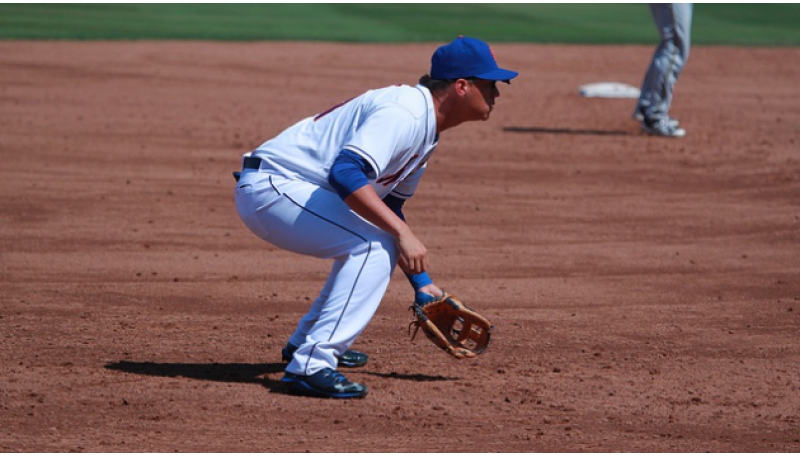 Wilmer Flores promedia .317 en AAA