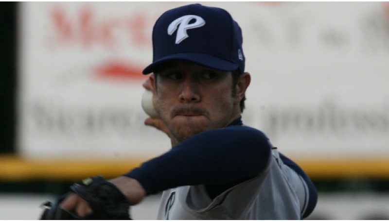 Bravos adquirió al pitcher José Sánchez