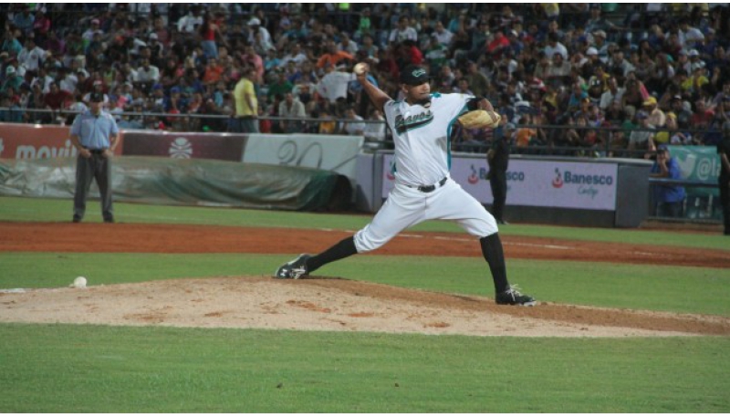 Luis Ramírez se reportó en México