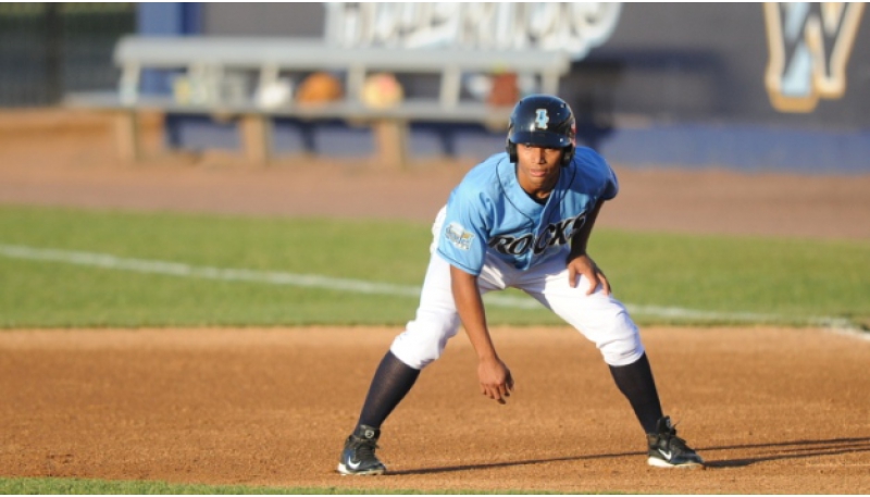 Carlos Frey García de 5-3 con jonrón