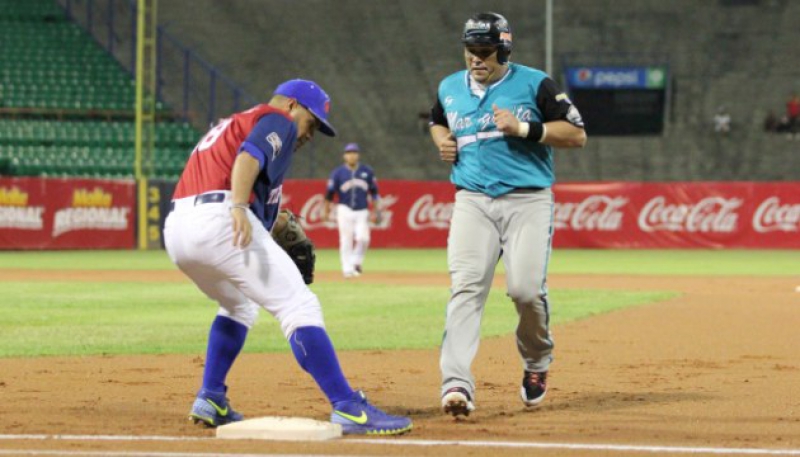 Los errores castigaron a los Bravos