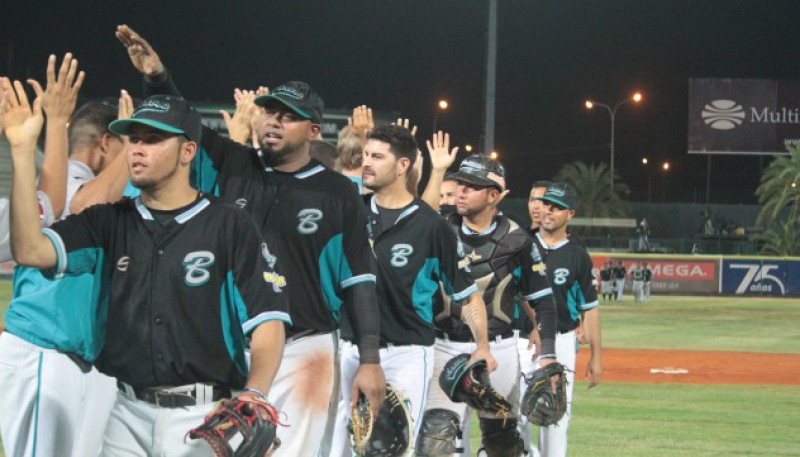 Los Bravos tomaron la ventaja 3-2