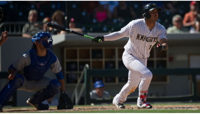 Omar Narváez de 4-2 con 2 impulsadas