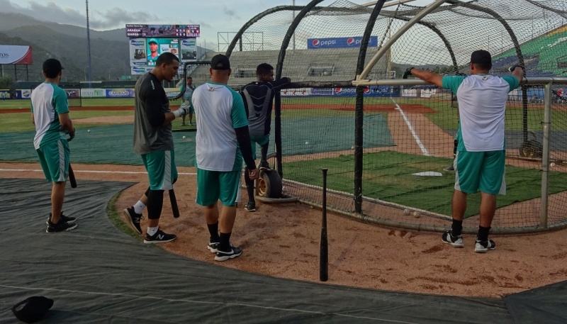 Los Bravos listos para jugar en casa