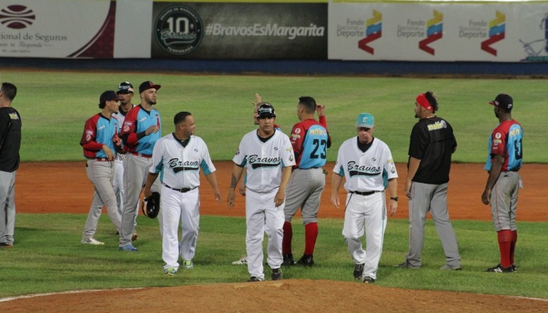 Los Bravos cayeron y bajaron al tercer lugar