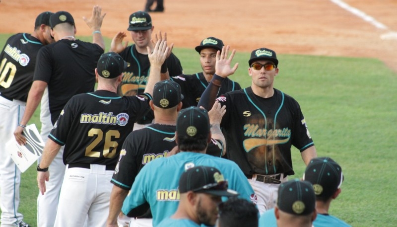 Los Bravos barrieron a las Águilas en Guatamare