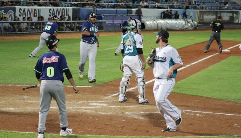 Los Bravos cayeron 8-1 ante los Leones