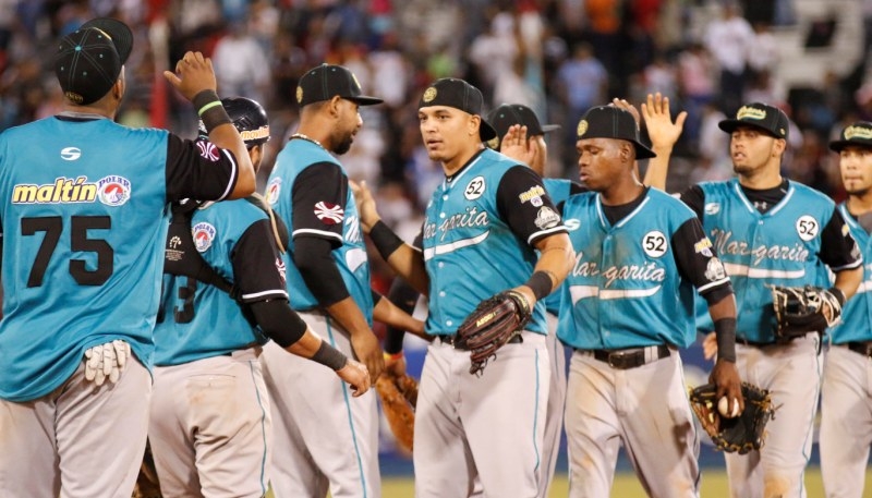 Los Bravos ganaron el primero de la serie