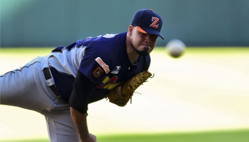 Omar Bencomo Jr., se lució en la victoria de Venezuela