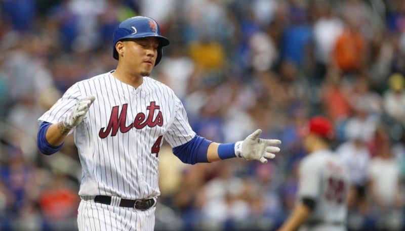 Wilmer Flores le ganó arbitraje salarial a los Mets