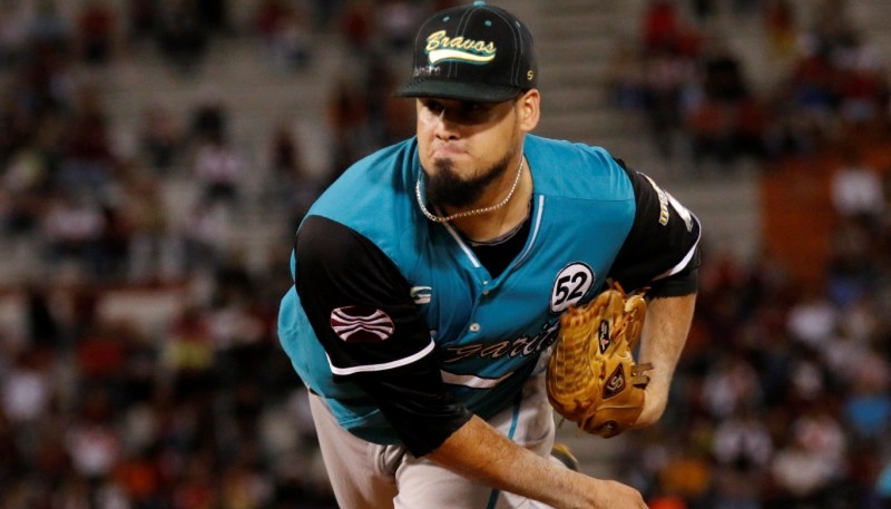 Omar Bencomo Jr., sigue mostrando su calidad