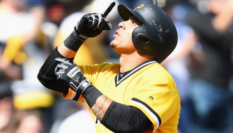 José Osuna pegó su 1er jonrón en las Grandes Ligas