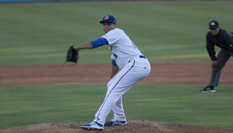 Yonny Chirinos muestra su calidad en AAA