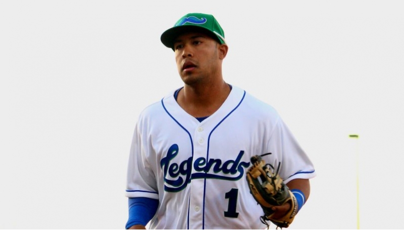 Ángelo Castellano pegó tres imparables