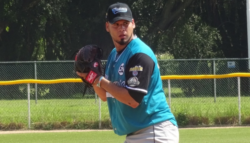 Omar Bencomo Jr., ya entrena con los Bravos