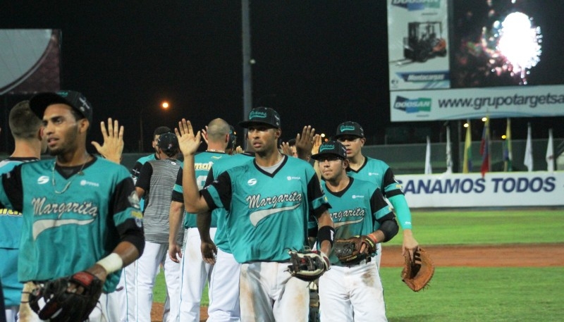 Los Bravos ganaron el segundo de la doble tanda
