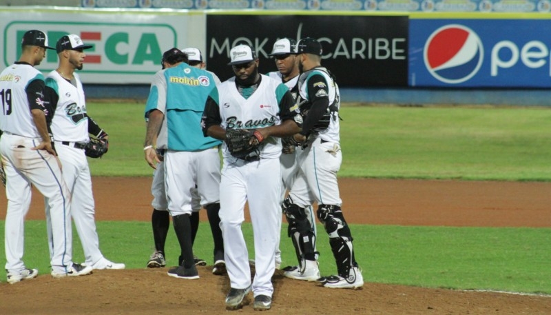 Vencidos por segunda noche