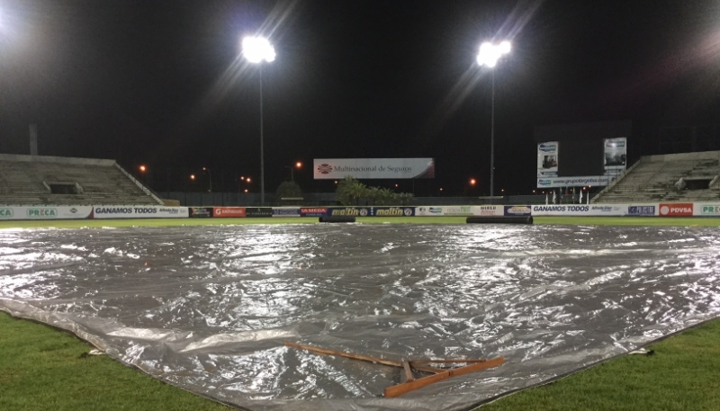 Suspendido el juego de este martes