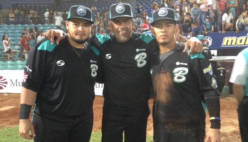 Los Bravos jugaron su último duelo en casa