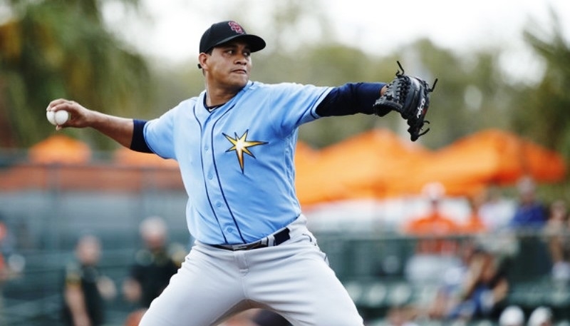 Yonny Chirinos abrió y ganó este viernes