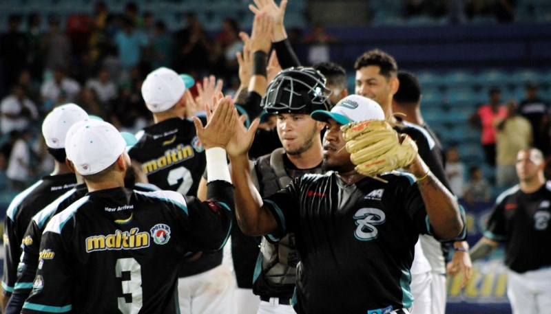 Adiós, yugo cardenal