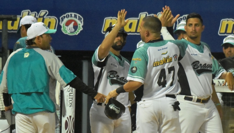 Reporte de Prensa Bravos de  Margarita