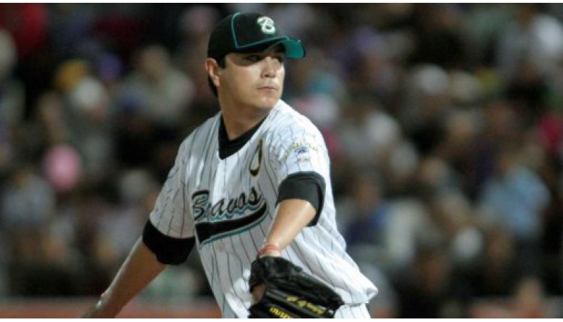 Claggett regresa al roster