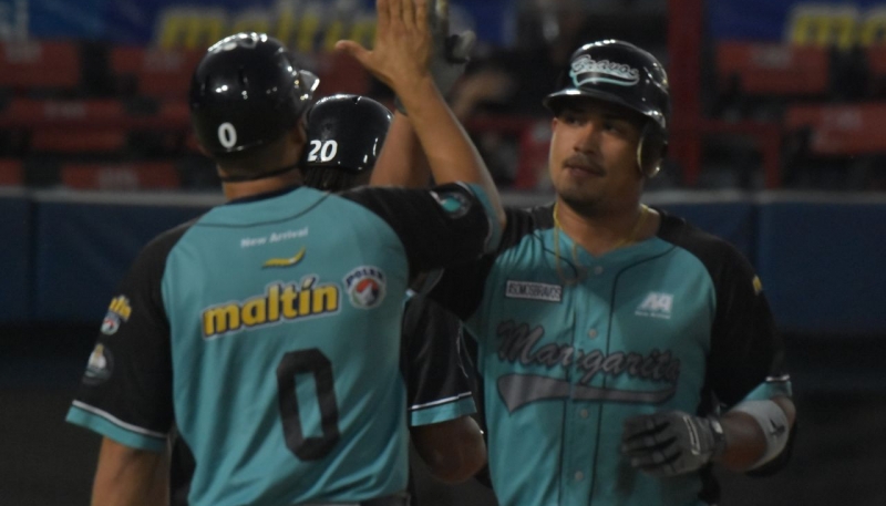 Bravos perdió batalla con Cardenales en extrainning