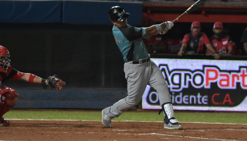 Bravos volvió a tropezar ante Cardenales