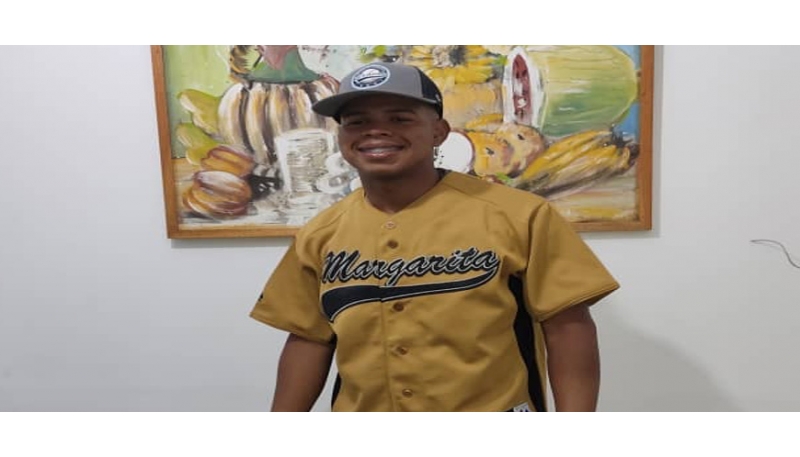 PROSPECTO DE ORIOLES DE BALTIMORE PACTÓ CON BRAVOS