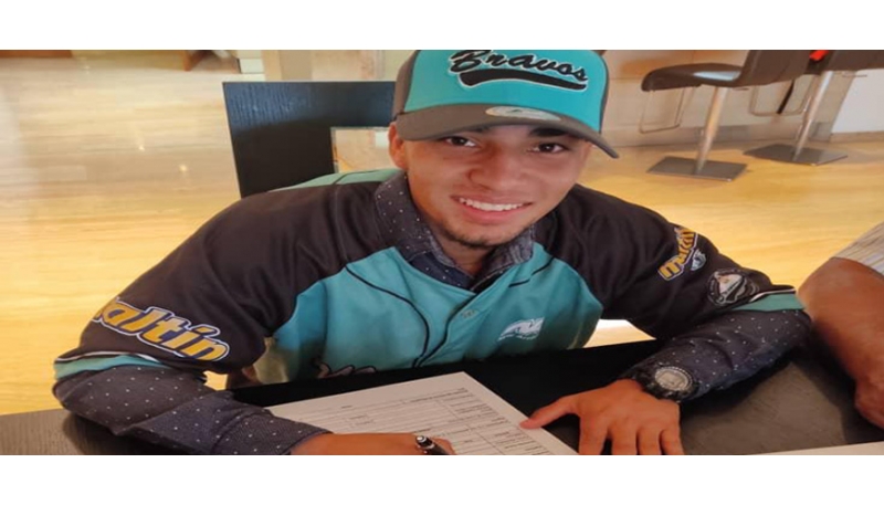 UN CASCABEL DE ARIZONA ES EL NUEVO PROSPECTO BRAVO