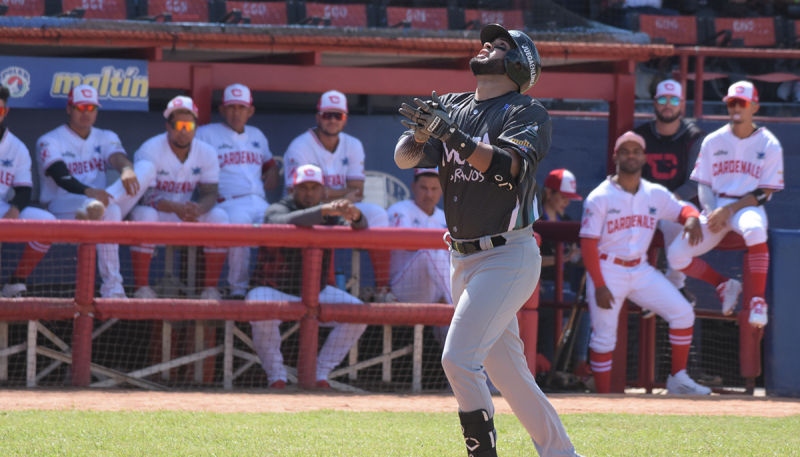 BRAVOS CAYÓ EN JORNADA INAUGURAL