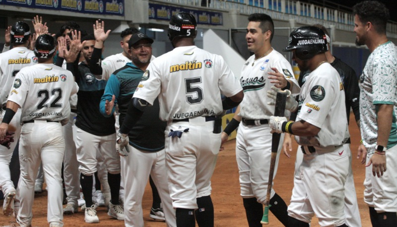 BRAVOS SIGUE VOLANDO ALTO