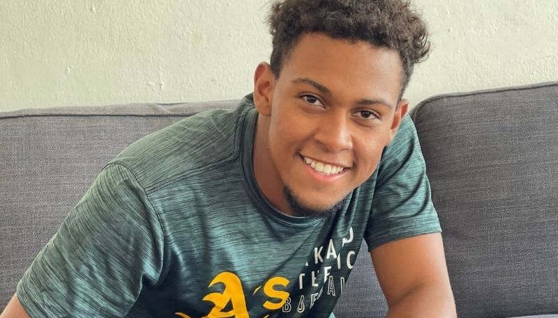 PROSPECTO DE OAKLAND SUMA SU TALENTO AL FUTURO BRAVO