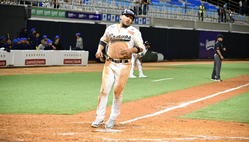 NO CARBURAMOS EN MACUTO