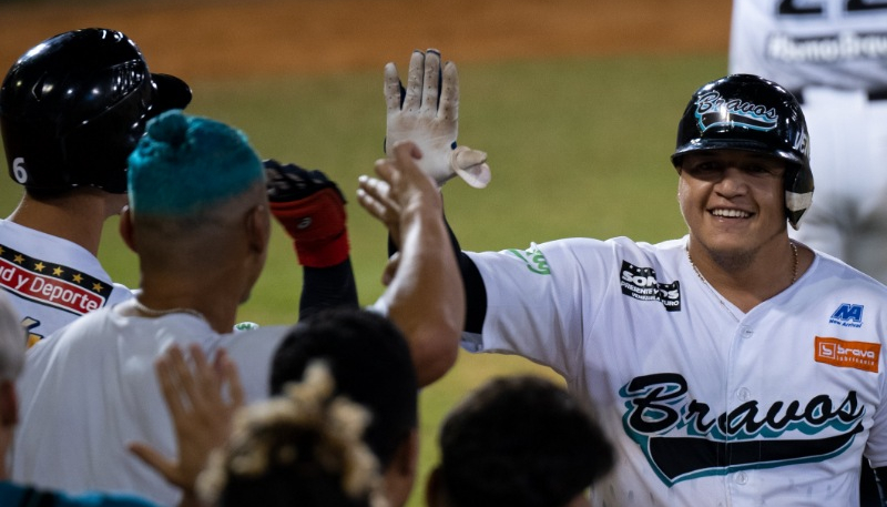 BRAVOS SE CRECIÓ EN VALENCIA