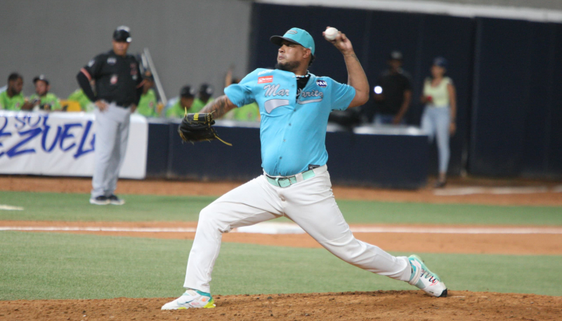 DOUBRONT DIO CÁTEDRA EN VICTORIA BRAVA