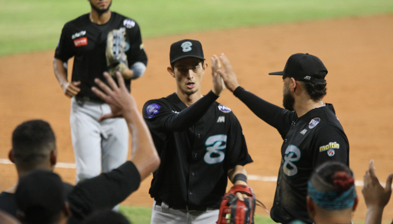 BRAVOS VA PA’ ARRIBA