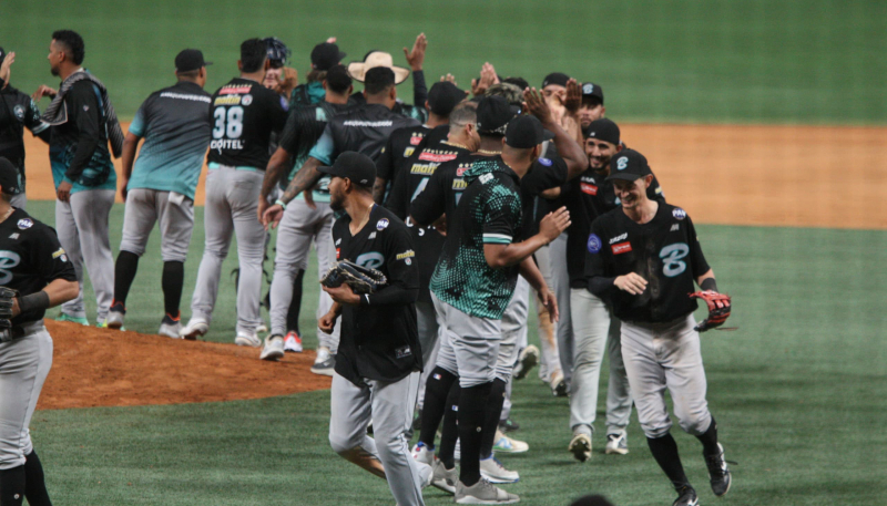 BRAVOS REPITIÓ LA DOSIS EN EL MONUMENTAL