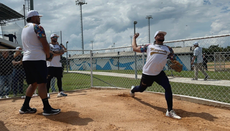 CENTENO, LÓPEZ Y ACOSTA SE INCORPORARON A PRETEMPORADA BRAVA