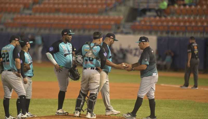 BRAVOS CEDIÓ EN MARACAY
