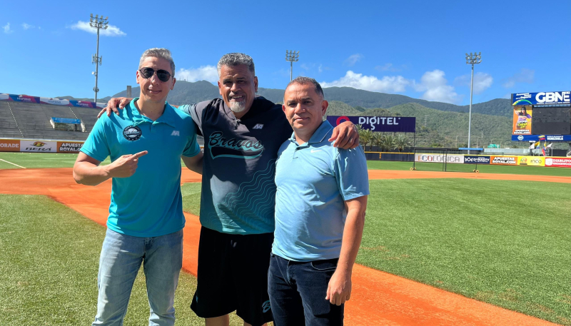 HAY “WHITE” PA’ RATO… HENRY BLANCO SE QUEDA EN MARGARITA POR TRES CAMPAÑAS MÁS